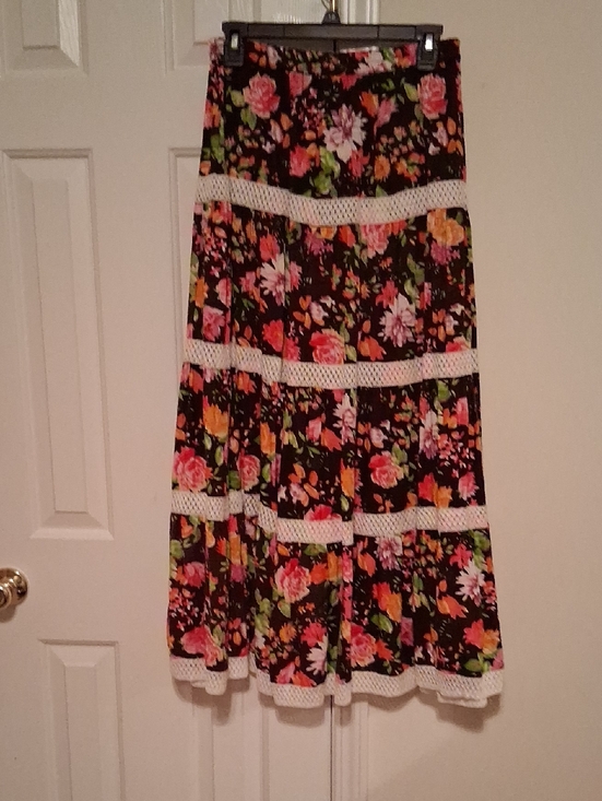 Magic Dresses & Skirts - Magic Floral Tiered Maxi Skirt - Black with Pink & Green Flowers